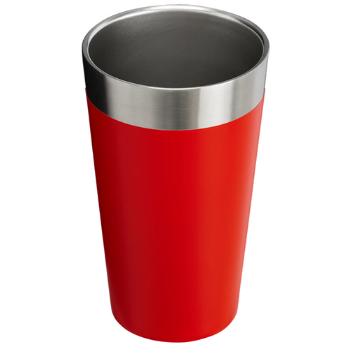 Copo térmico vermelho com borda metálica.
