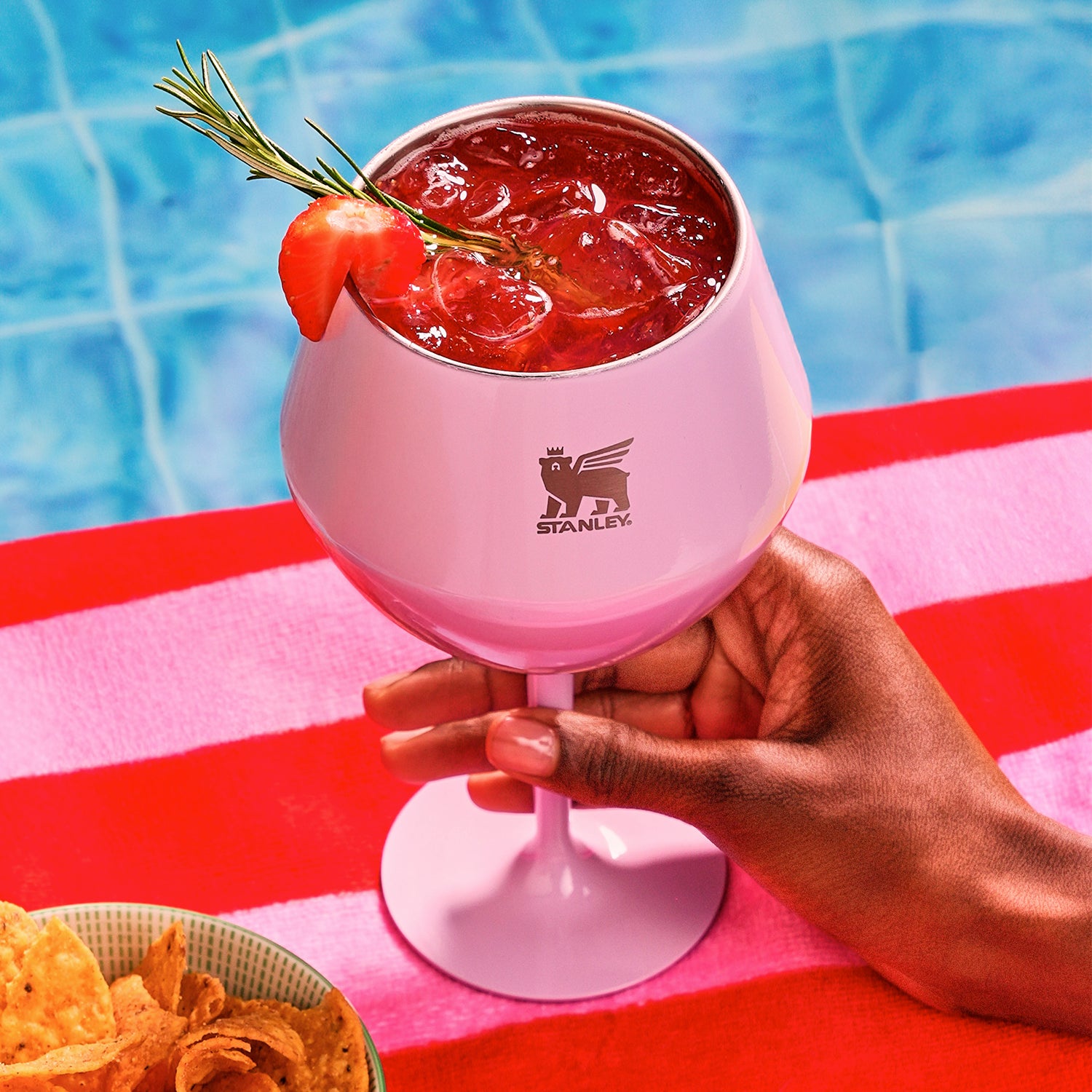 Taça Térmica Cocktail Glass Stanley Cream Gloss | 414ml